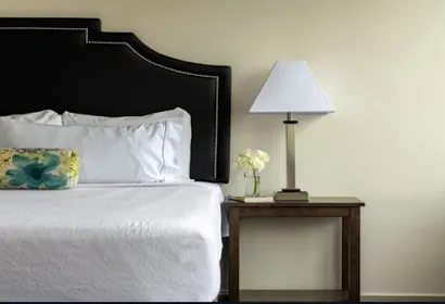 Elm Street Serviced Apartment