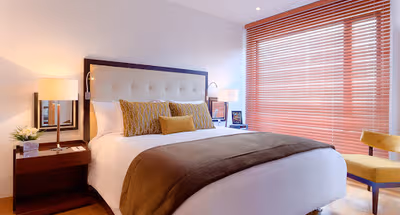 Cra Luxury Suites Apartment