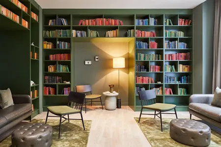 ARK - Cross Harbour Plaza Apartment