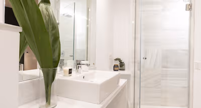 Las Plaza Serviced Apartment