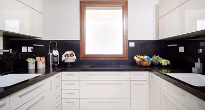 Fully equipped kitchen at King David Crown