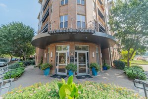 Elizabeth Square Apartments