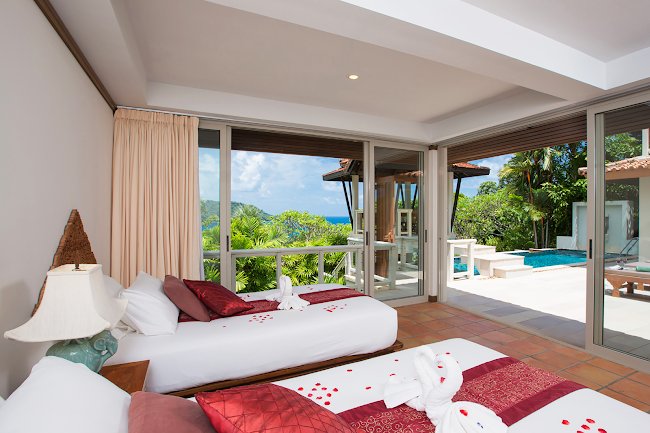 Delightful Villa Near Kata Beach