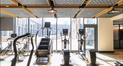 W Madison Street Serviced Apartment