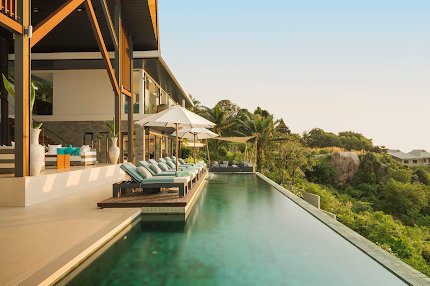 A Sophisticated Luxury Villa in Phuket