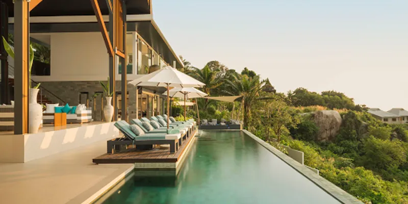 A Sophisticated Luxury Villa in Phuket