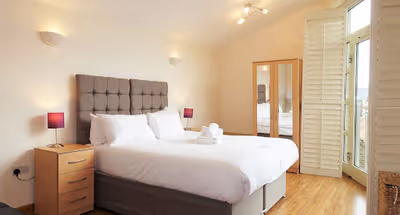 Hampton Court One Beds