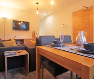 Stylish Central Chester Apartment - Free Parking