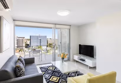 Oaks Brisbane Woolloongabba Suites