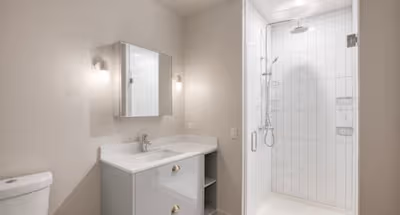 N LaSalle Dr Serviced Apartment