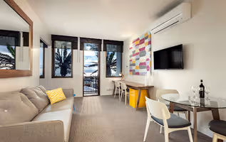 Quest Frankston on The Bay