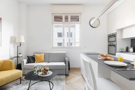 Amazing 1 BR in Levontin Street
