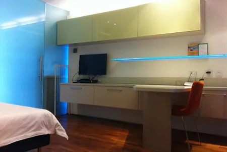 Guijie Street Serviced Apartments