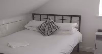 Woodstock Road Apartments in Croydon