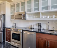 Wedemeyer St Apartment