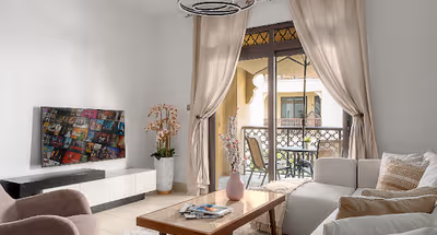 Elegant Serviced Apartment in Burj khalifa Blvd