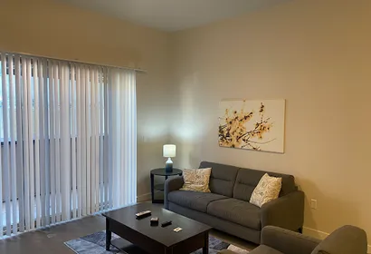 Highland Dr. Street Serviced Apartment