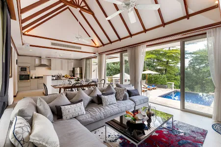 Stylish Villa Near Kata Beach
