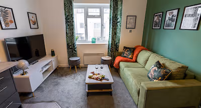 (LOR5) Lorne Park Landings 2S