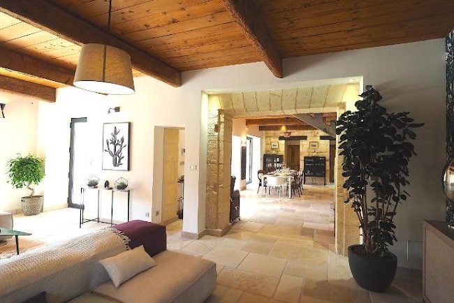 An Enchanting Villa in Provence