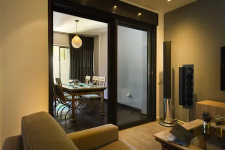 Luxury 1 Bedroom Apartment in Levontin Street