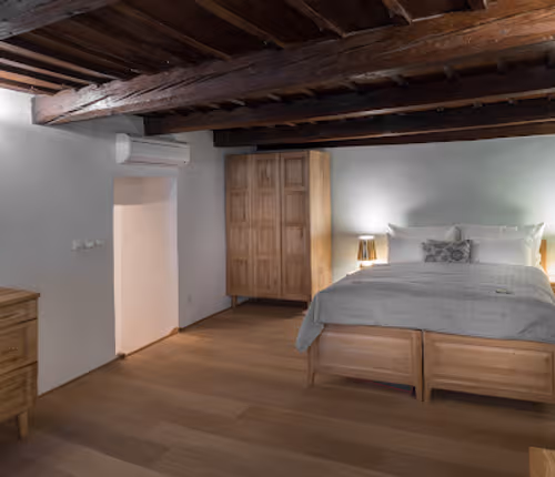 Prague Serviced Apartment