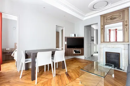 Guersant Serviced Apartment