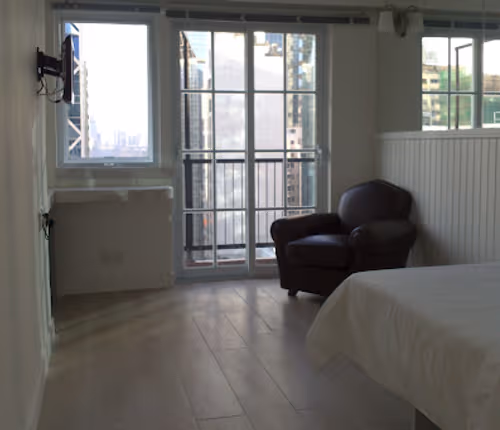 Hennessy Rd Serviced Apartments