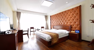 Jinyuchi Middle Street Serviced Apartments