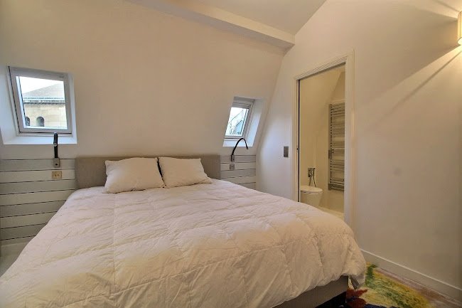 A SIGNAURE LUXURY ON CHAMPS DE MARS ALMA MARCEAU