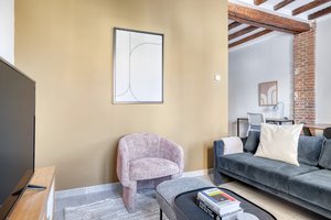 Águila Serviced Apartments