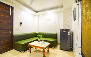 Lotus Avenue Apartments