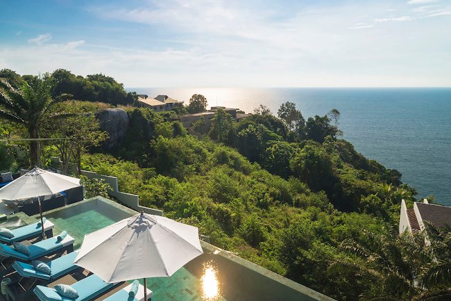 A Sophisticated Luxury Villa in Phuket