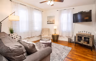 Fully Furnished 1Bed Steps to Longwood Medical