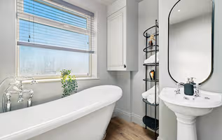 Heath Street Apartments