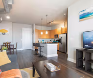 Southwest Fwy Apartment