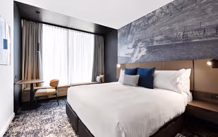 Walker street Service Apartment