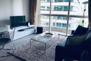 Bond Street Apartments