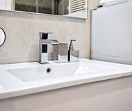 Bathroom at Mezzanine Paseo de Gracia