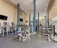 Fountain Park Drive Studio Serviced Apartment