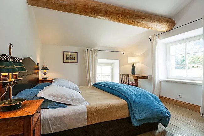 Quintessential Provencal Villa in the Hamlet of Maubec