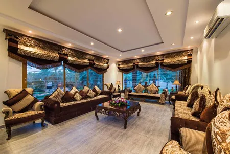Zamil Abdullah Al Sulaim Street Apartment