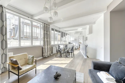 PIGALLE ABESSES SERVICED APARTMENT