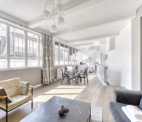 PIGALLE ABESSES SERVICED APARTMENT