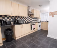 A 3-bed city centre home - Pets welcome