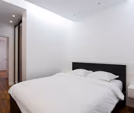 Claude Serviced Apartment