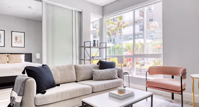 West 3rd Street Serviced Apartment