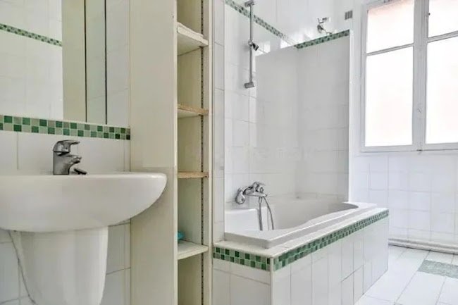 A 220SQM HAUSSMANN JEWEL ON THE CROWN OF CHAMPS ELYSEES