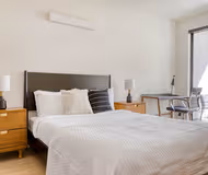 Keystone Av Apartment