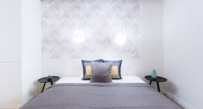 Vagabond Broadway IV